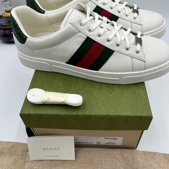 Men’s Gucci, ace leather, web striped sneakers size 10 made in Italy. - Picture 10 of 12